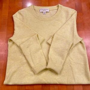 White & Warren ‘Essential’ 100% cashmere crew neck sweater, size S